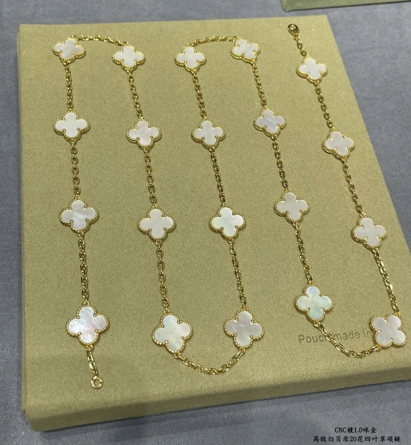 Vca Necklaces Durable 255111
