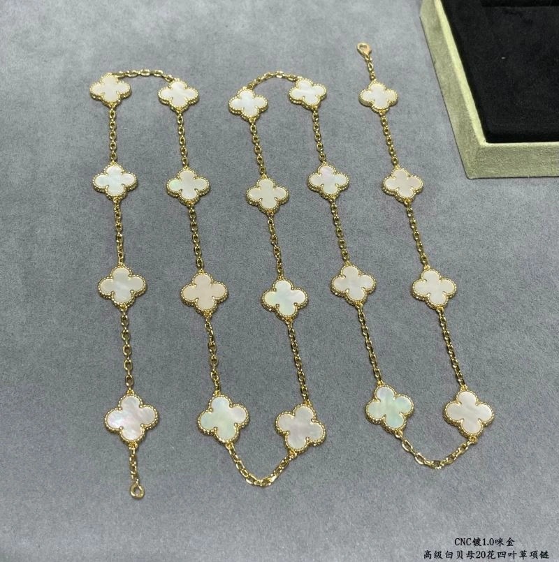 Vca Necklaces Durable 255111