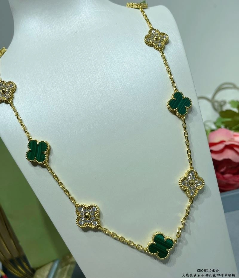 Vca Necklaces Bright 255113