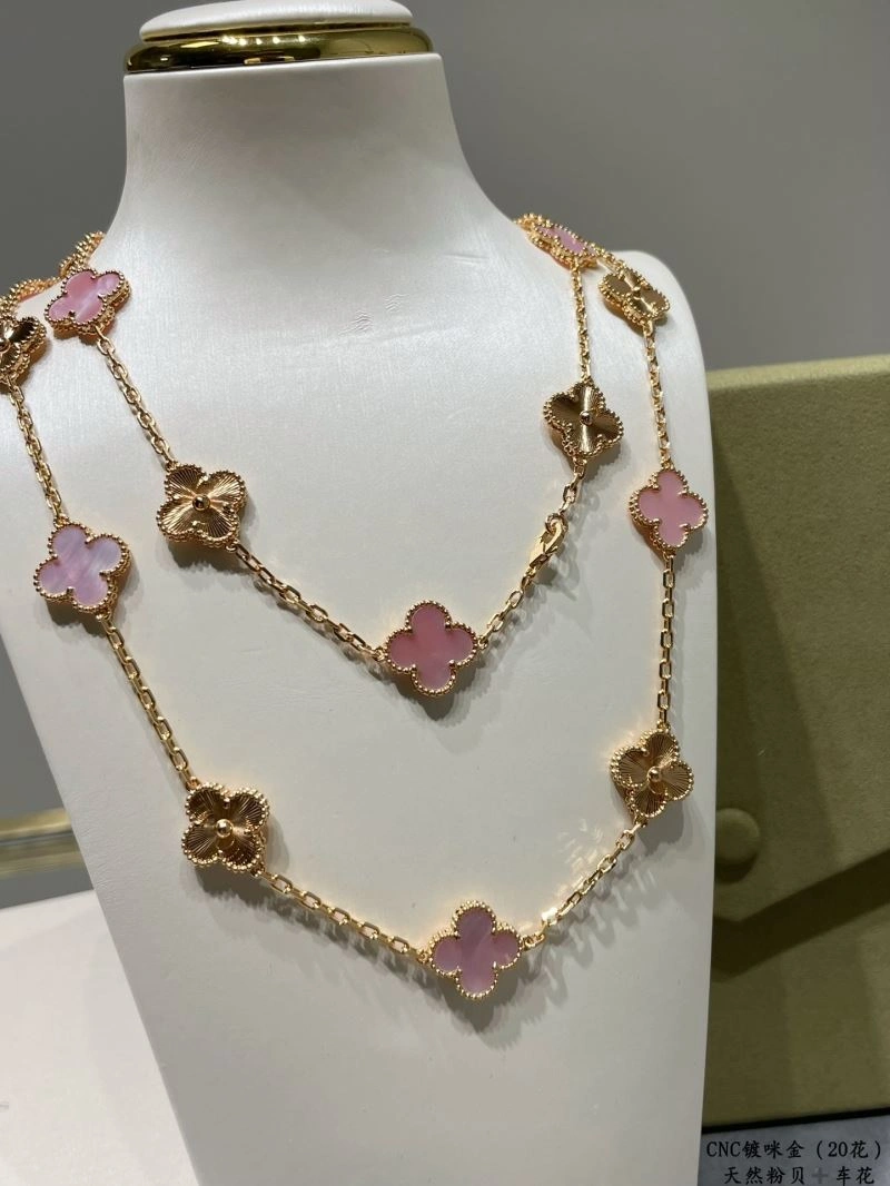 Vca Necklaces Unisex 255133
