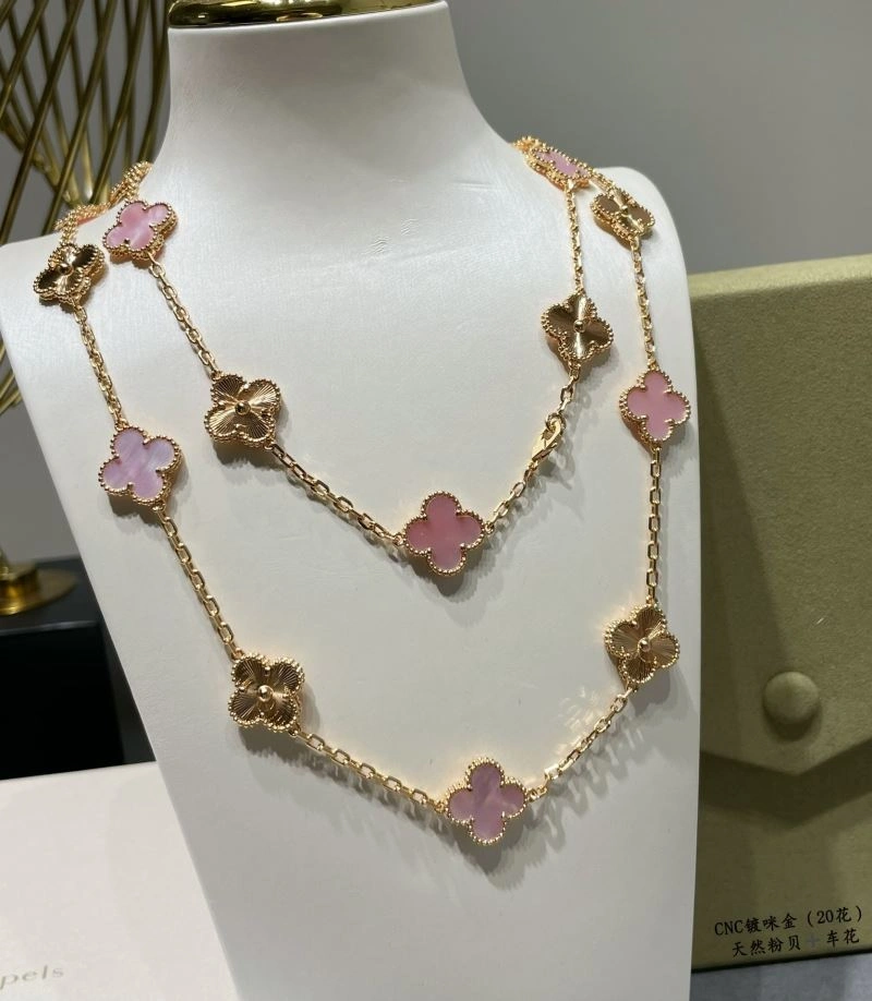Vca Necklaces Unisex 255133