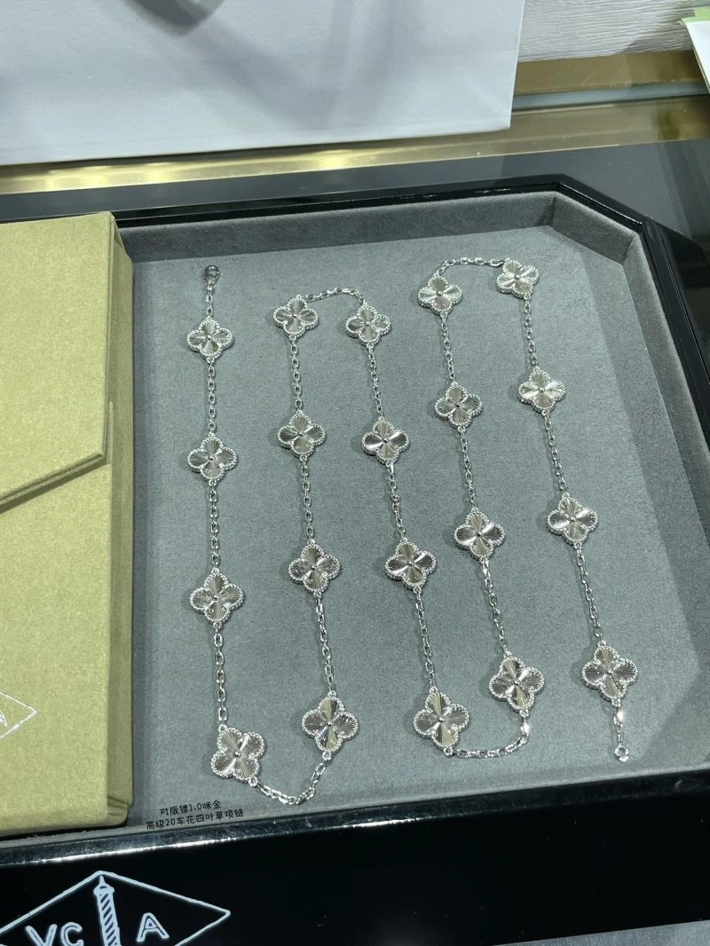 Vca Necklaces Durable 255141