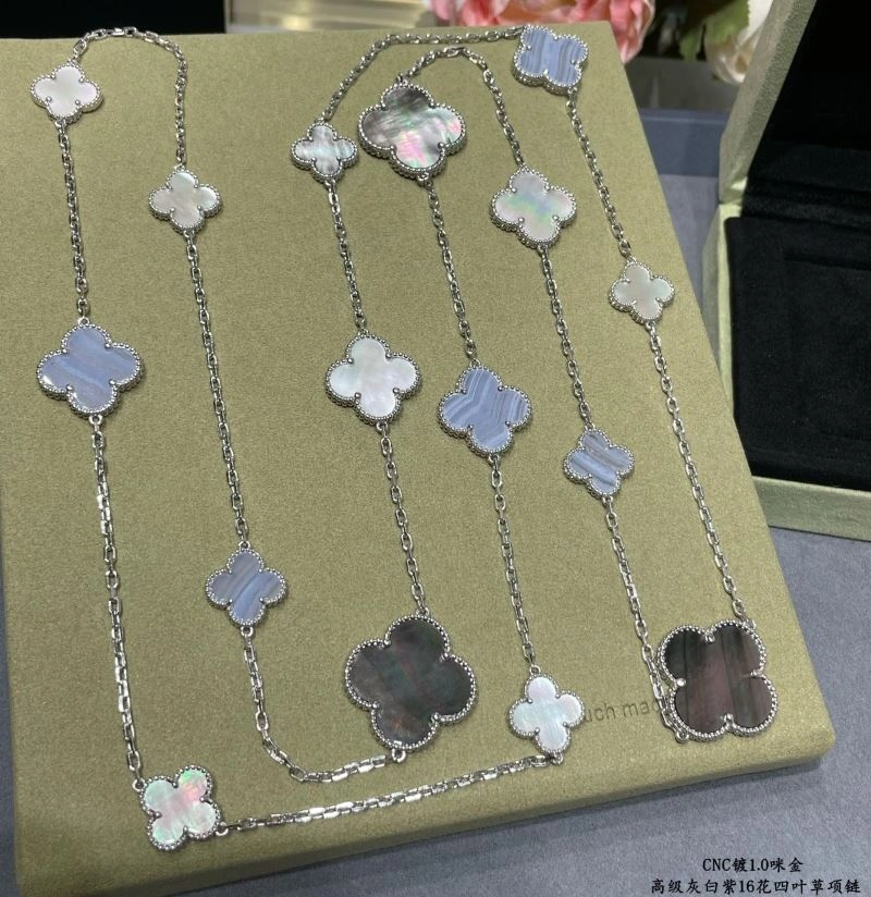 FashionForward Vca Necklaces 255134