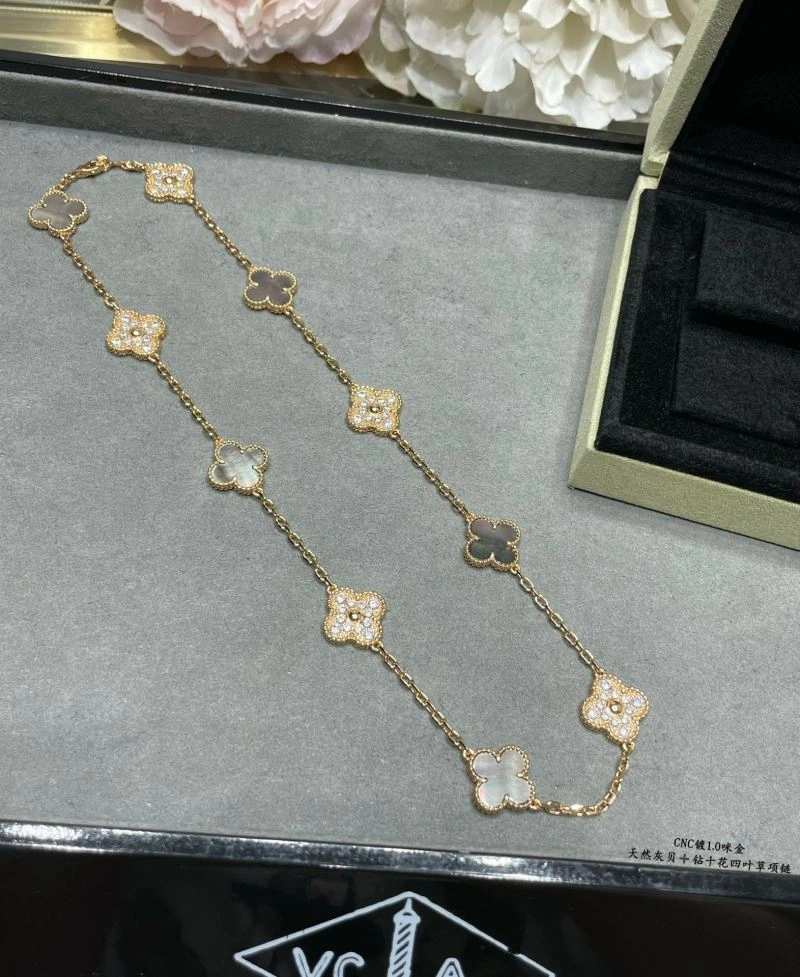 Vca Necklaces SmartChoice 255118