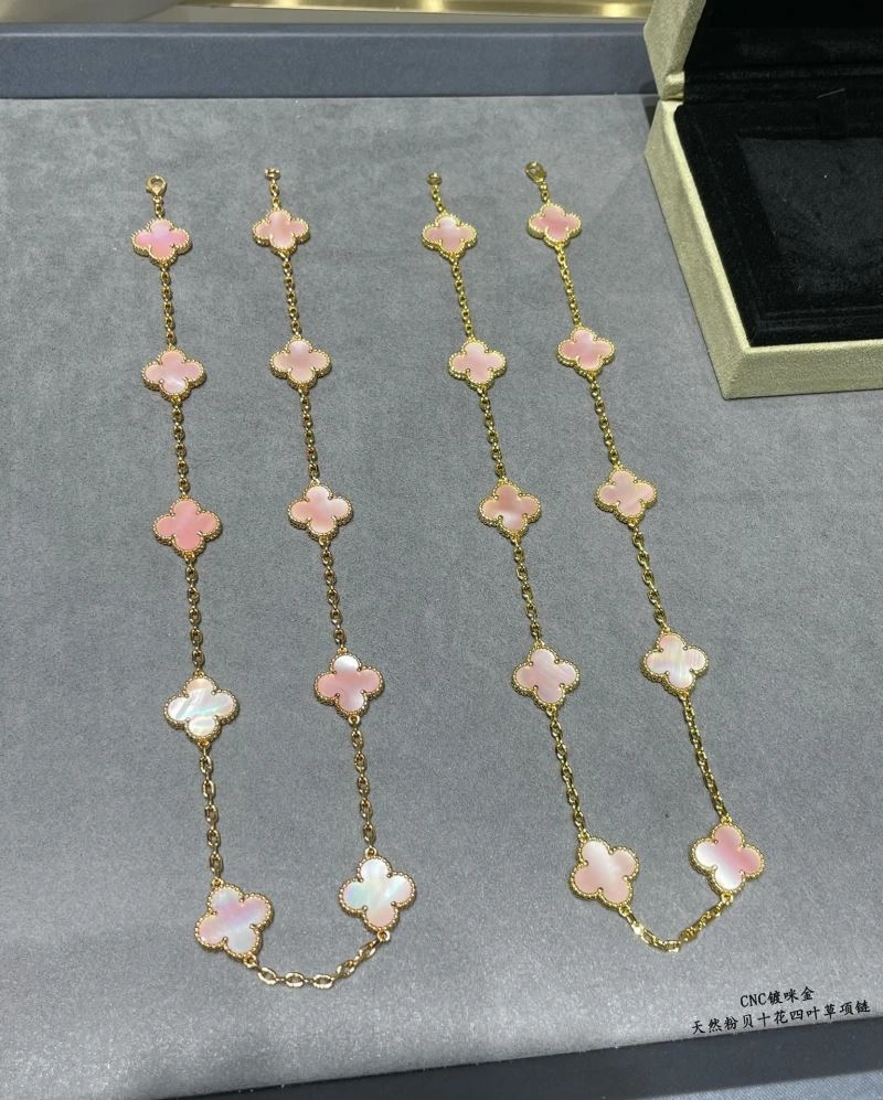 Vca Necklaces Comfortable 255135
