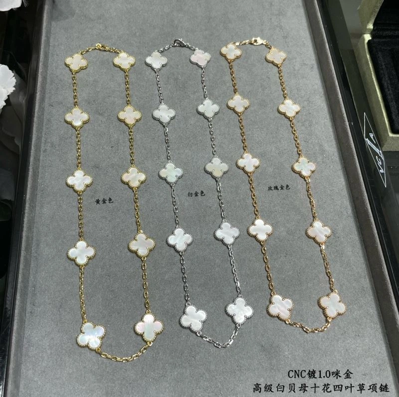 Vca Necklaces UrbanStyle 255123