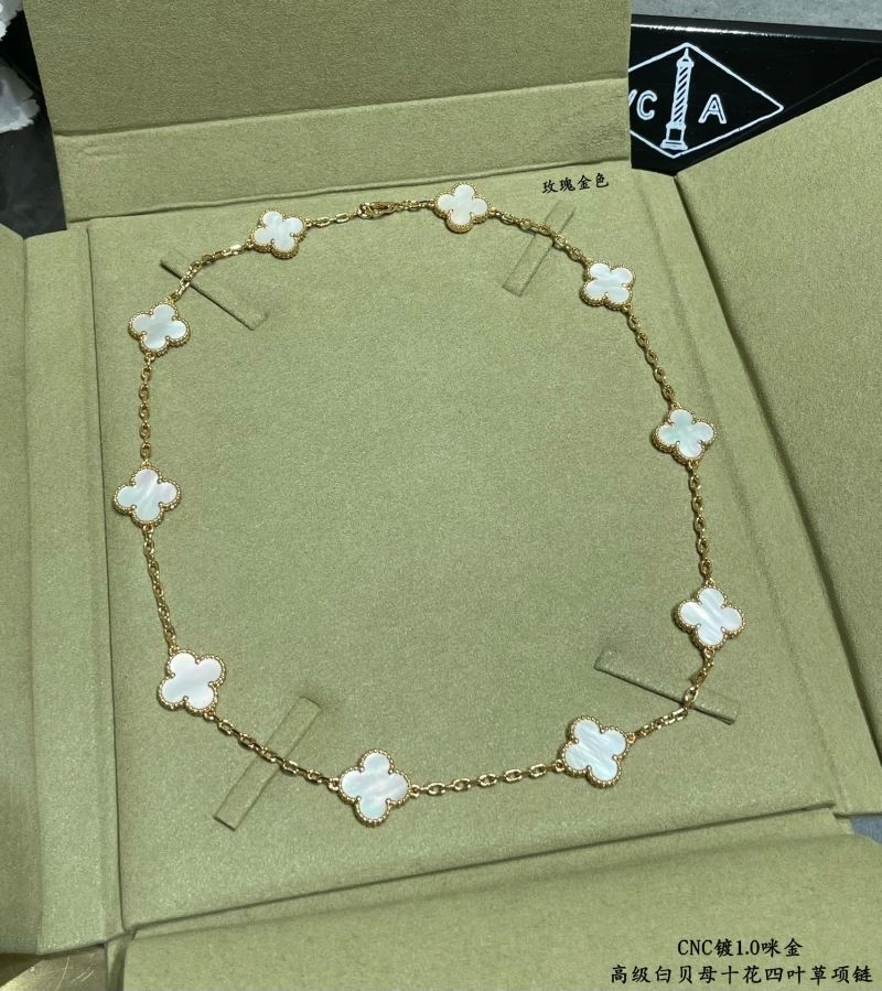 Vca Necklaces UrbanStyle 255123