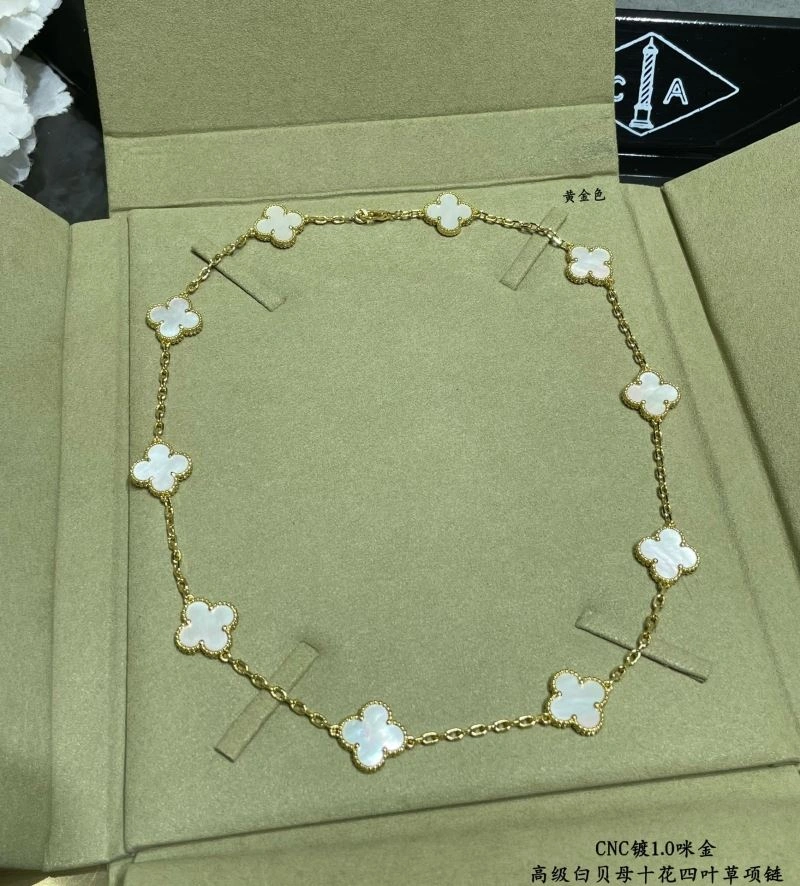 Vca Necklaces UrbanStyle 255123