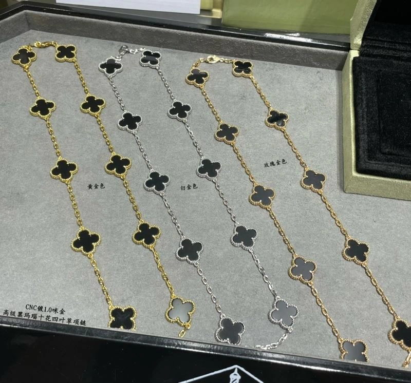 Bold Vca Necklaces 255131