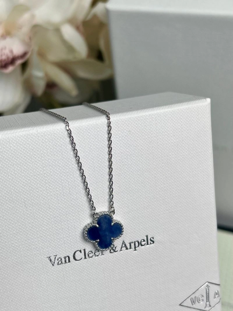 WellDesigned Vca Necklaces 255127