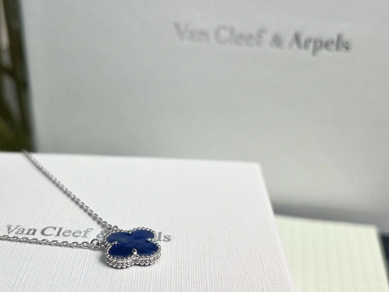 WellDesigned Vca Necklaces 255127