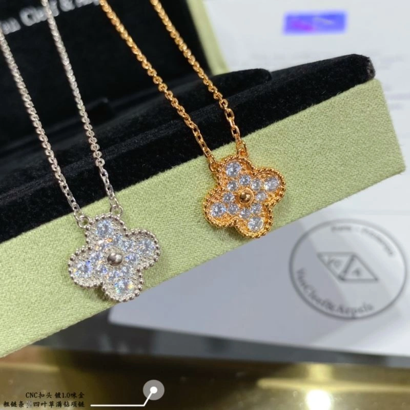 MoistureWicking Vca Necklaces 255109