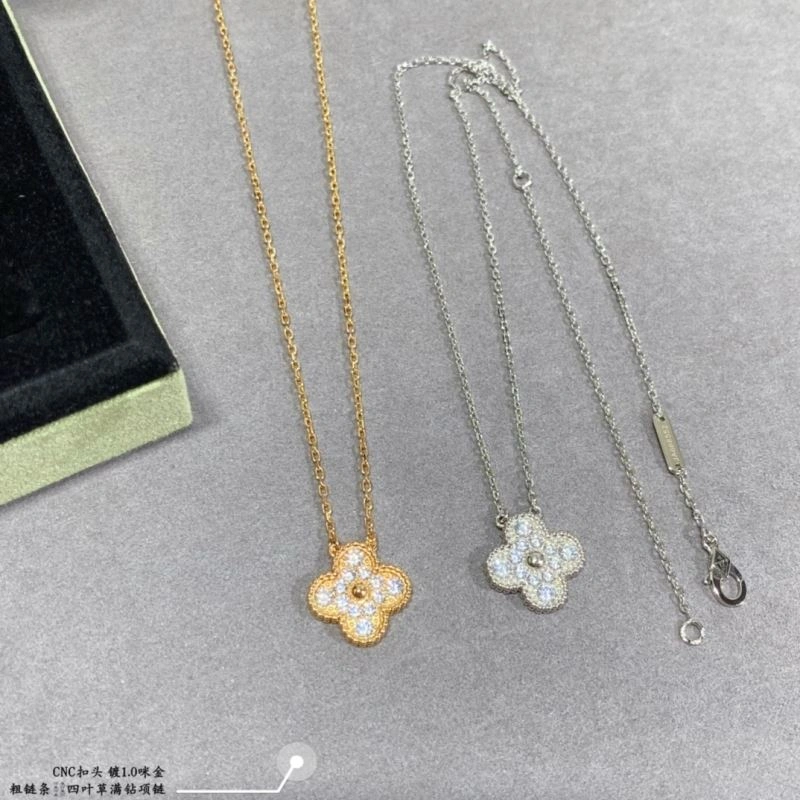 MoistureWicking Vca Necklaces 255109