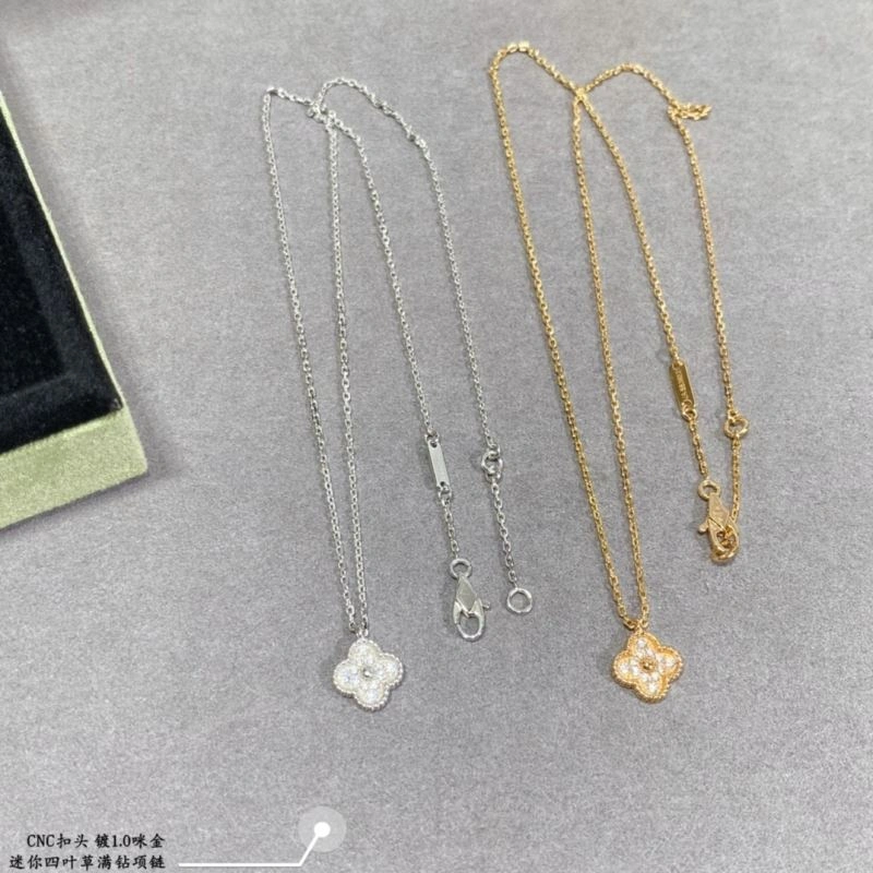 Vca Necklaces WrinkleFree 255139