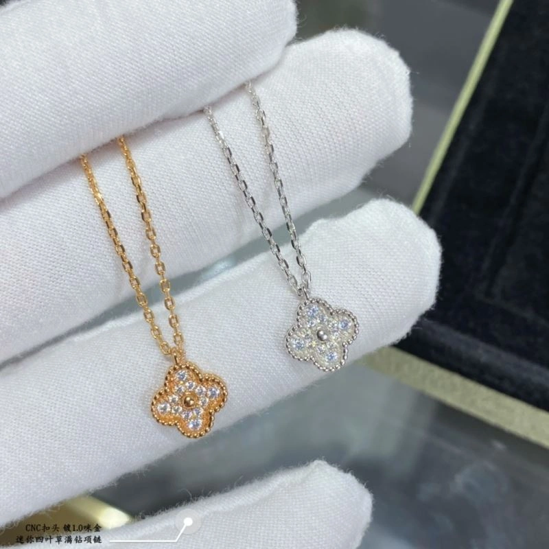 Vca Necklaces WrinkleFree 255139