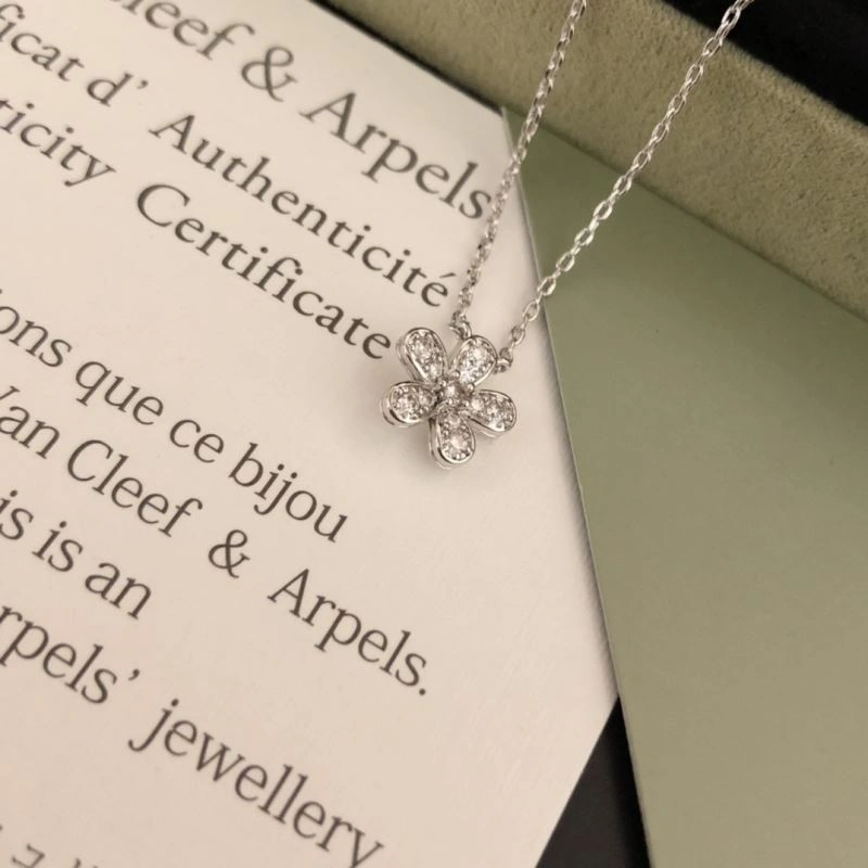 StreetReady Vca Necklaces 255104