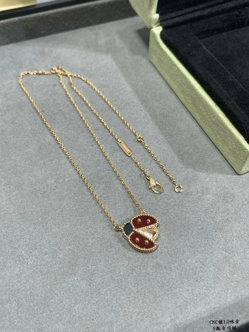 Effortless Vca Necklaces 255101