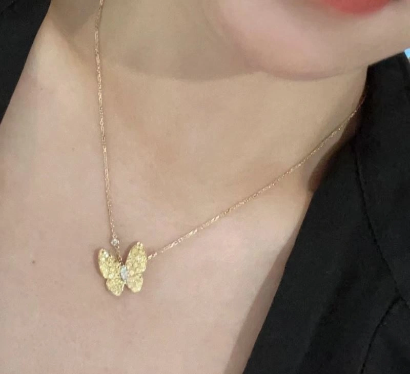 Contemporary Vca Necklaces 255100