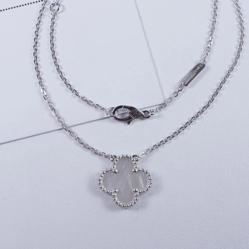 Lightweight Vca Necklaces 254998