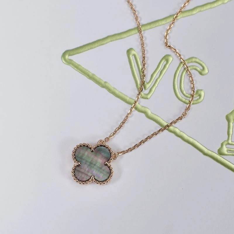 UrbanStyle Vca Necklaces 254988