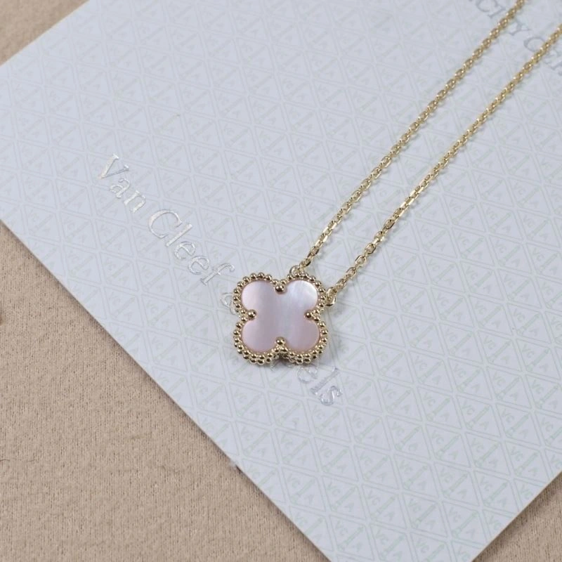 Vca Necklaces Versatile 254992