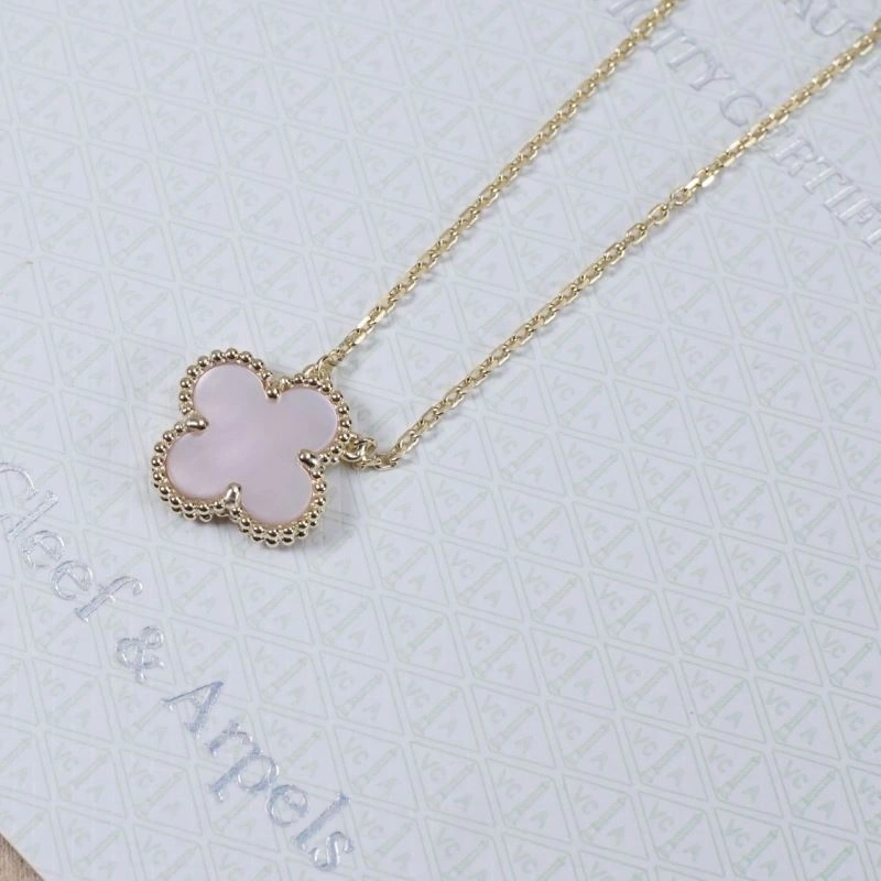 Vca Necklaces Versatile 254992