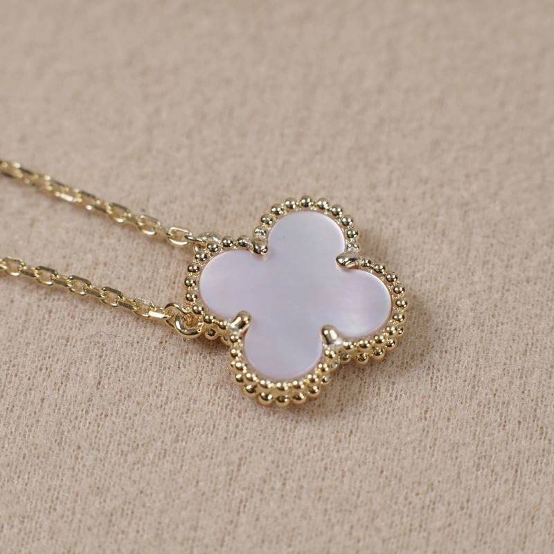 Vca Necklaces Versatile 254992