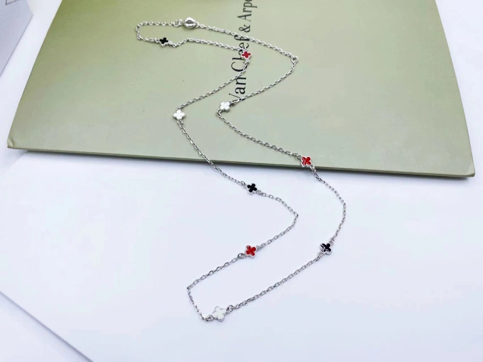 EyeCatching Vca Necklaces 254990