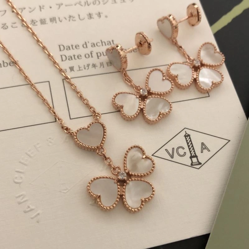 FlexibleFit Vca Necklaces 255003