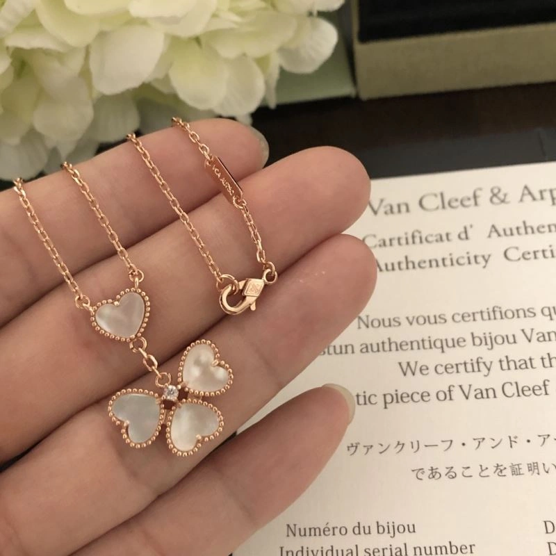 FlexibleFit Vca Necklaces 255003