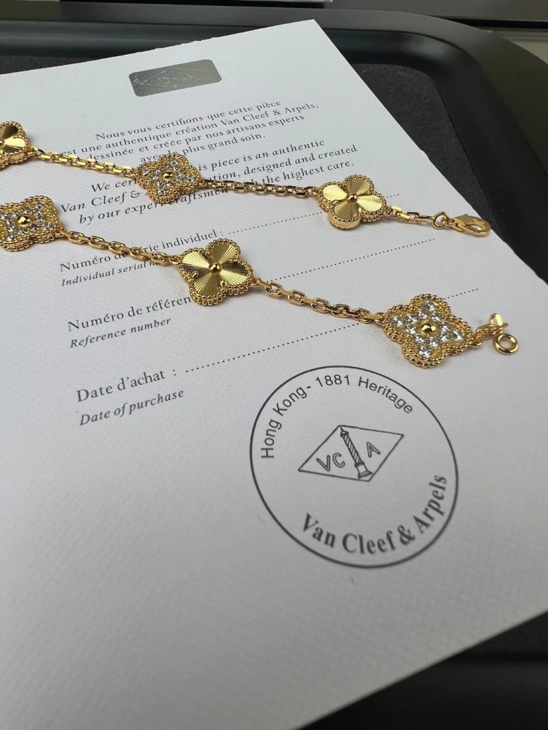 Vca Necklaces Stretchable 254978
