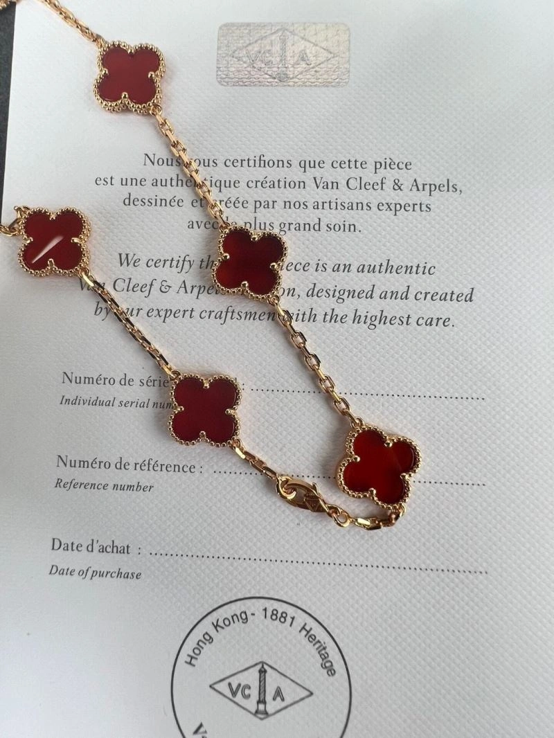 Vca Necklaces Sophisticated 254983
