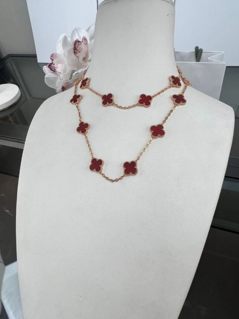 Vca Necklaces Sophisticated 254983