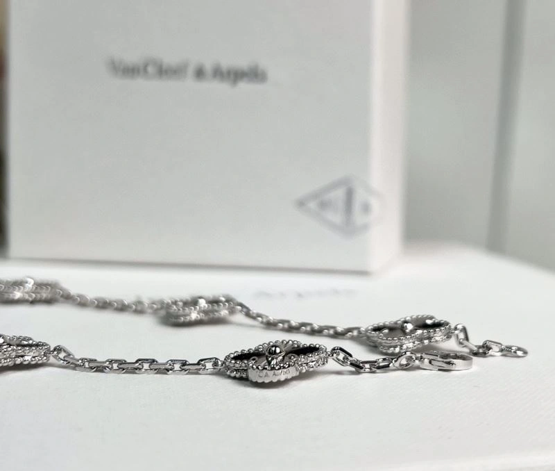 SoftTouch Vca Necklaces 254974