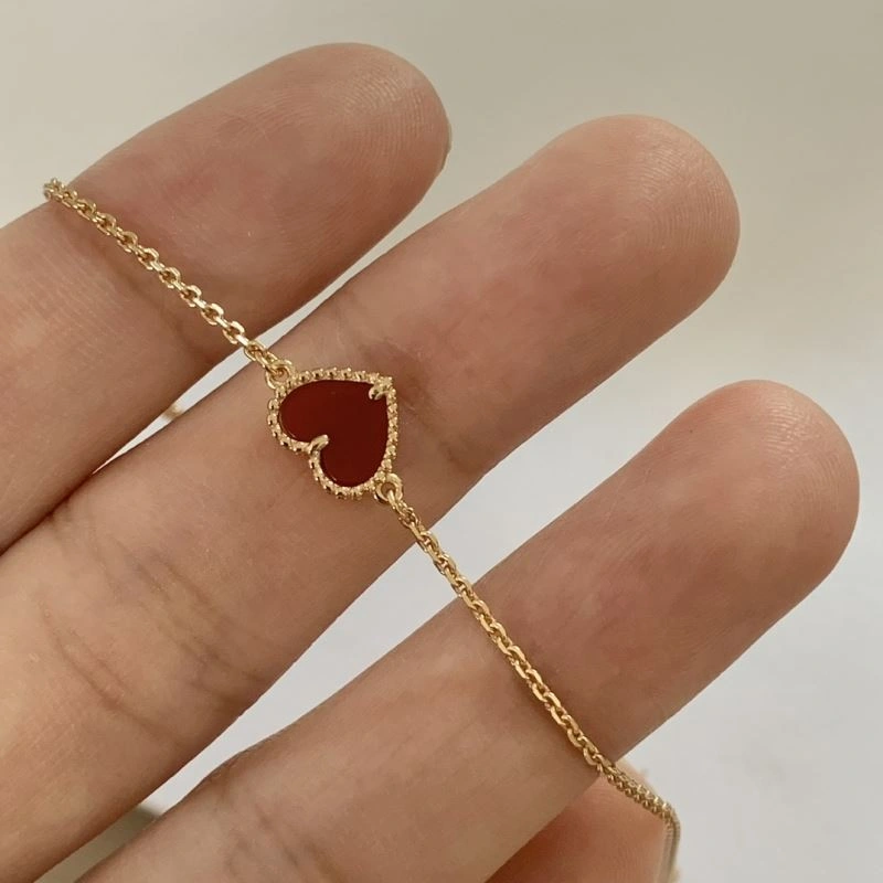 Breathable Vca Necklaces 254973