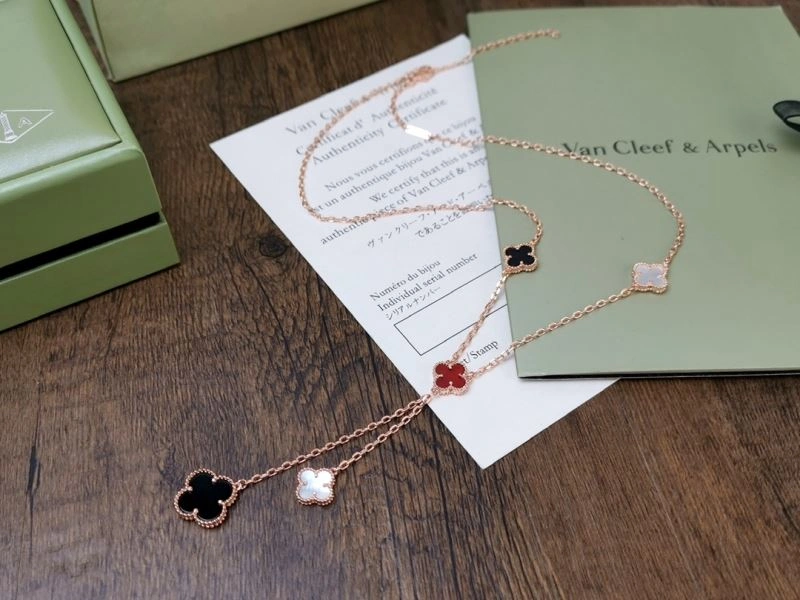 Soft Vca Necklaces 254972