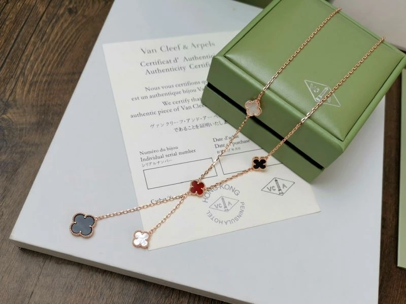 Soft Vca Necklaces 254972