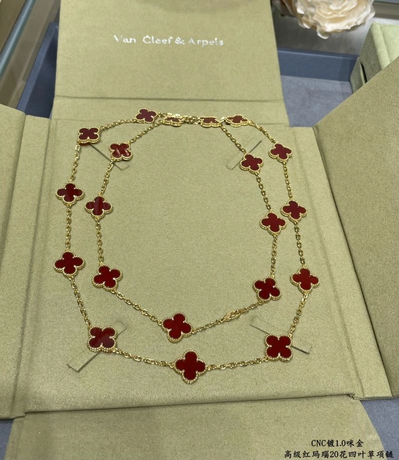 Vca Necklaces Lightweight 254971