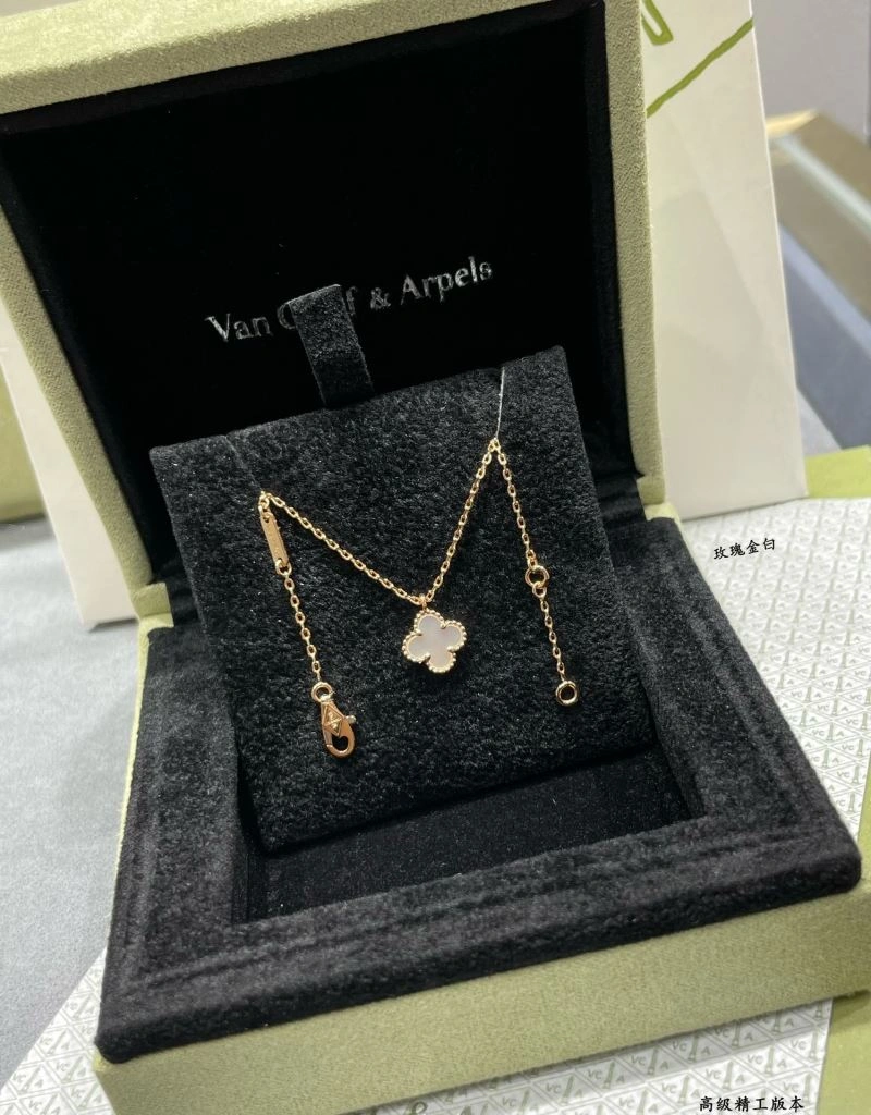 Tailored Vca Necklaces 254955