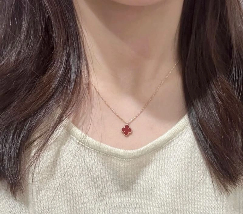 Vca Necklaces Contemporary 254953