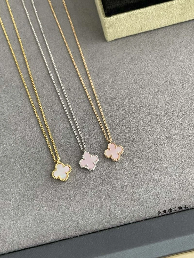 Vca Necklaces ZeroBulk 254957