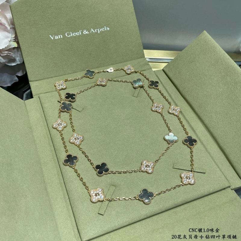 Vca Necklaces Neat 254961