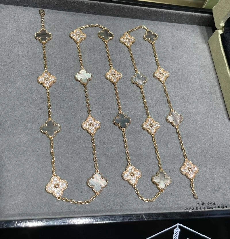 Vca Necklaces Neat 254961