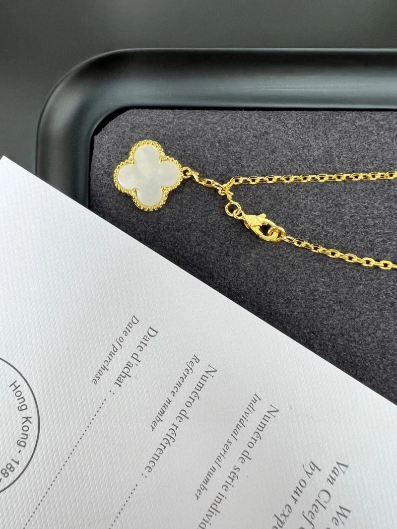 Vca Necklaces EasyCare 254940