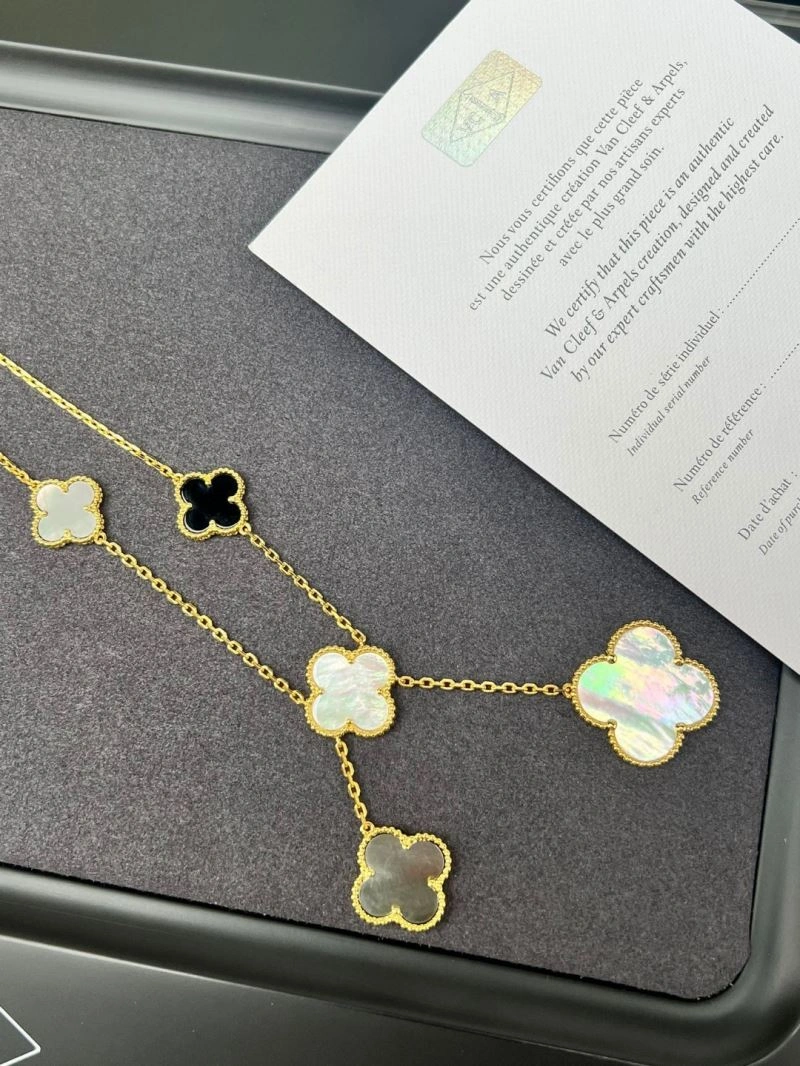 FlexibleFit Vca Necklaces 254944