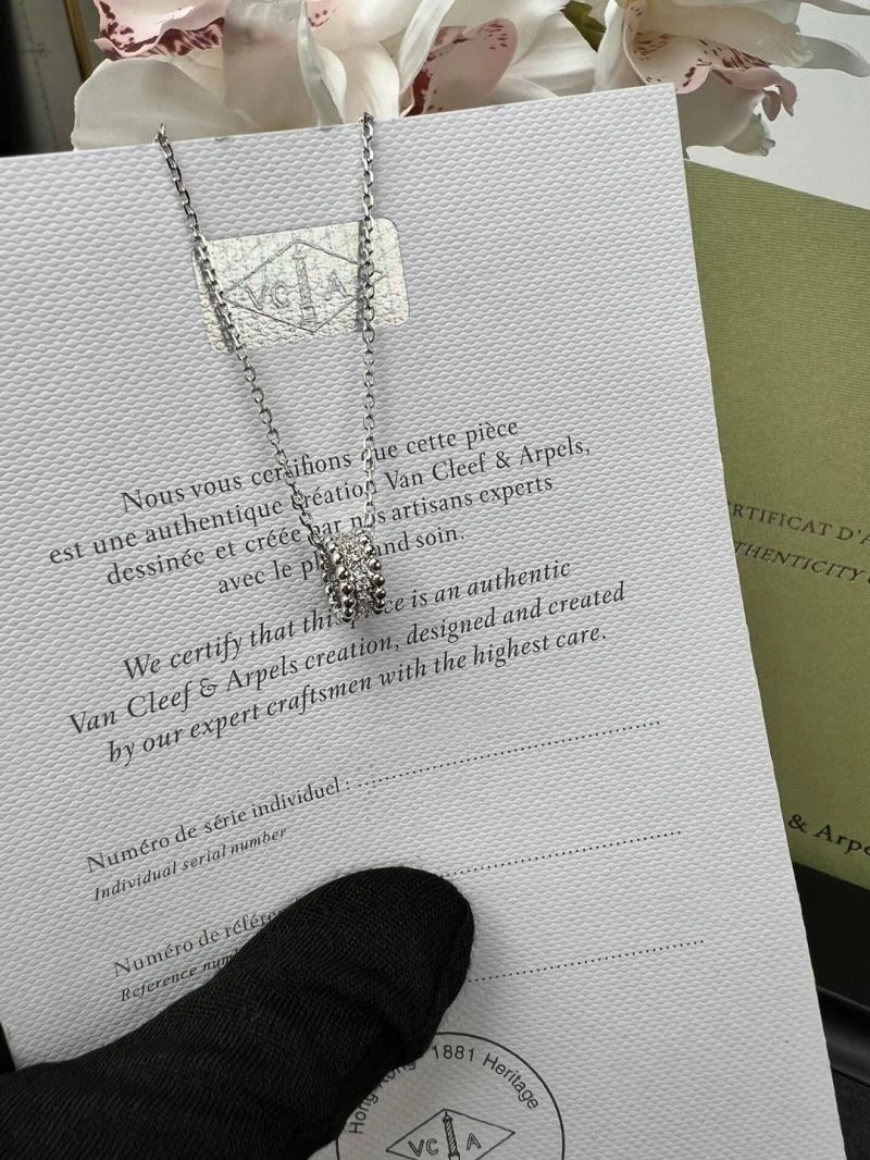 Bold Vca Necklaces 254958