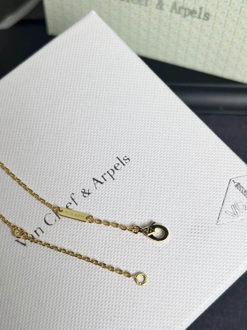 Vca Necklaces NewStyle 254930
