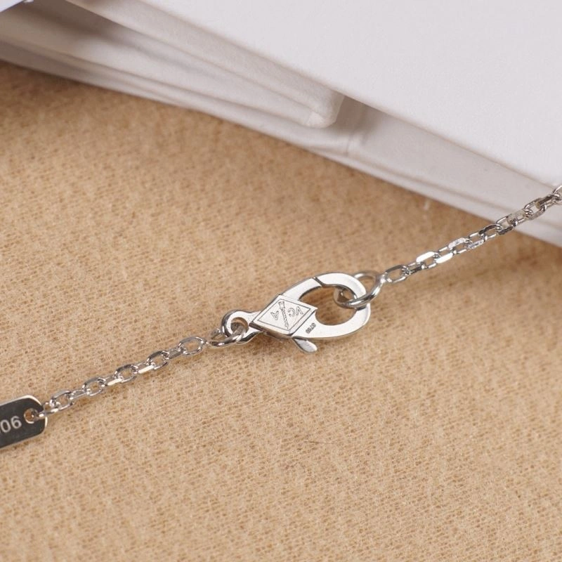 OnTrend Vca Necklaces 254906