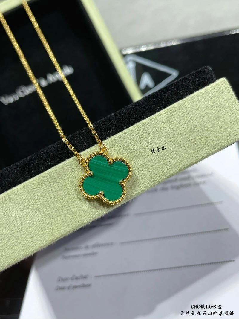 Vca Necklaces ModernLook 254923