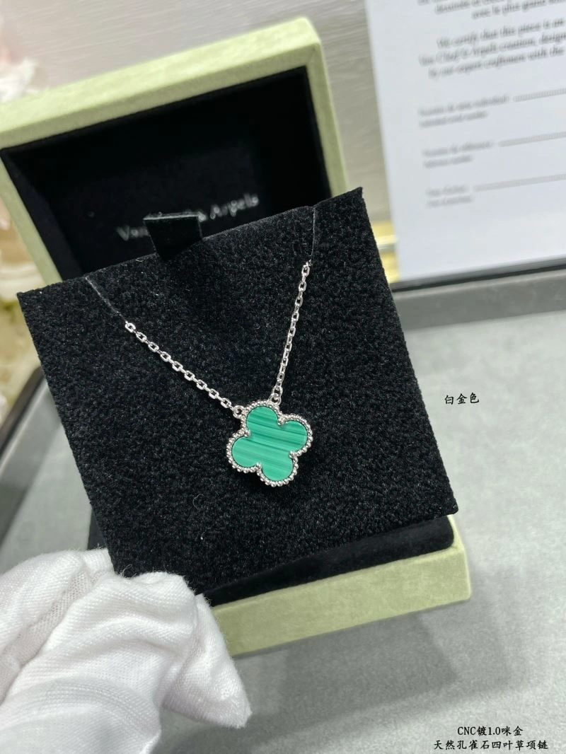 Vca Necklaces ModernLook 254923